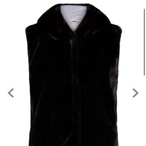 Oui faux fur hooded waistcoat